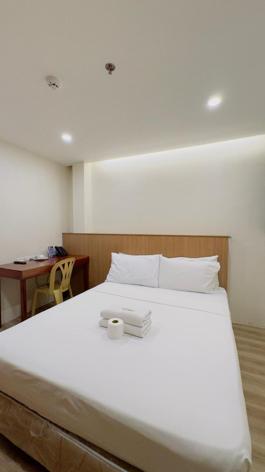 La Anclar Hotel Davao City Kültér fotó